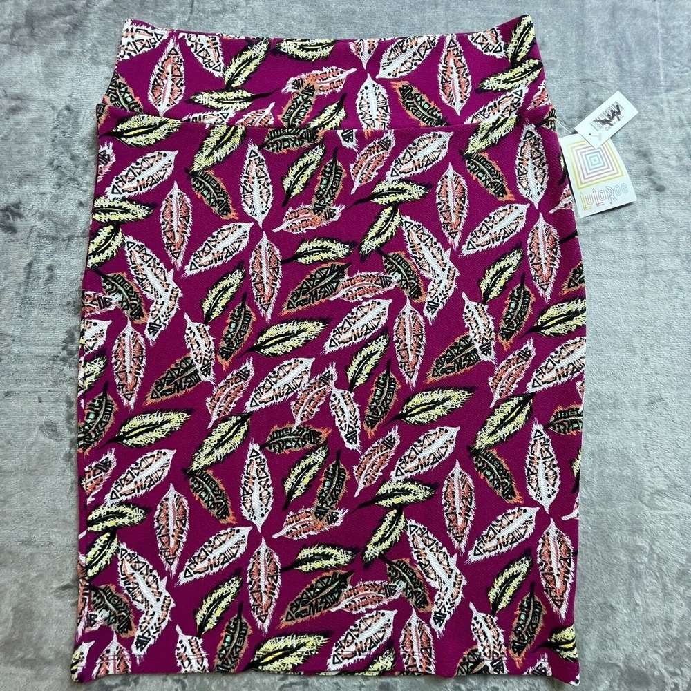 LuLaRoe Skirt Womens Double Extra Large Cassie Pink Green Feathers Stretch 2XL